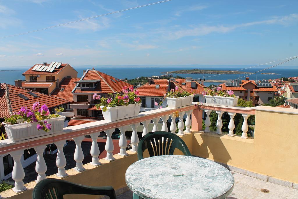 Hotel Bobchev Sozopol Kamer foto